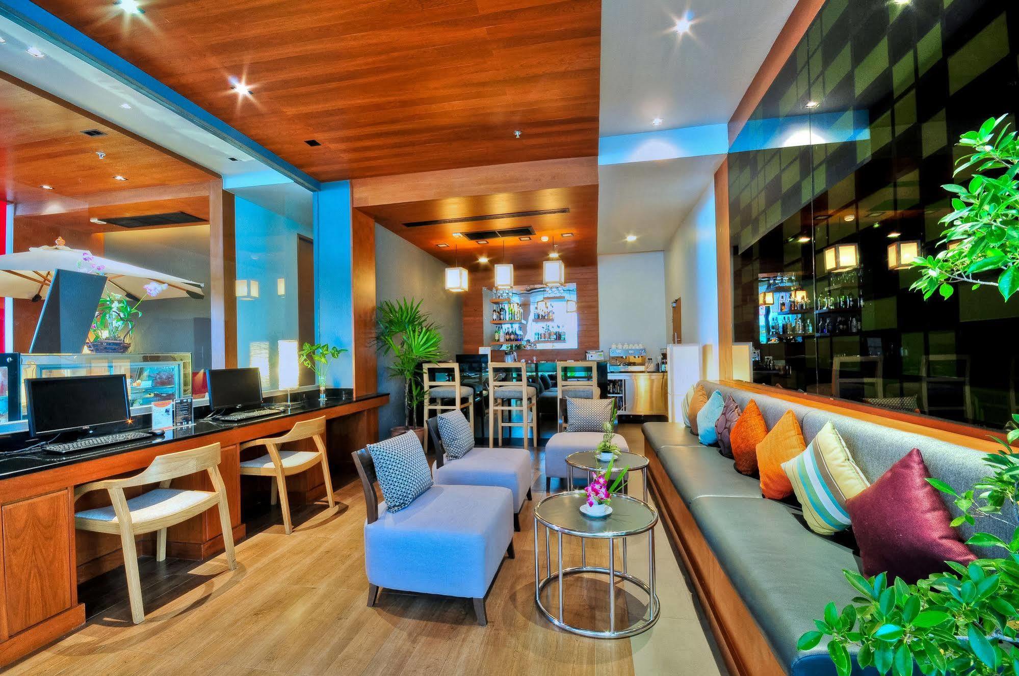 Ashlee Heights Hotel Patong Dış mekan fotoğraf